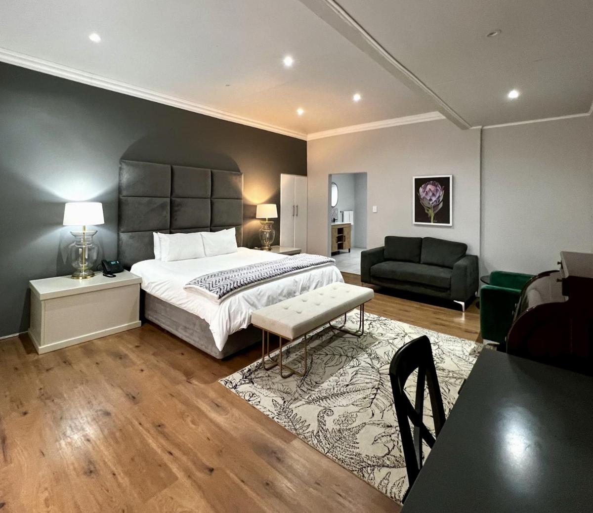 Ferns Country Lodge - Housity