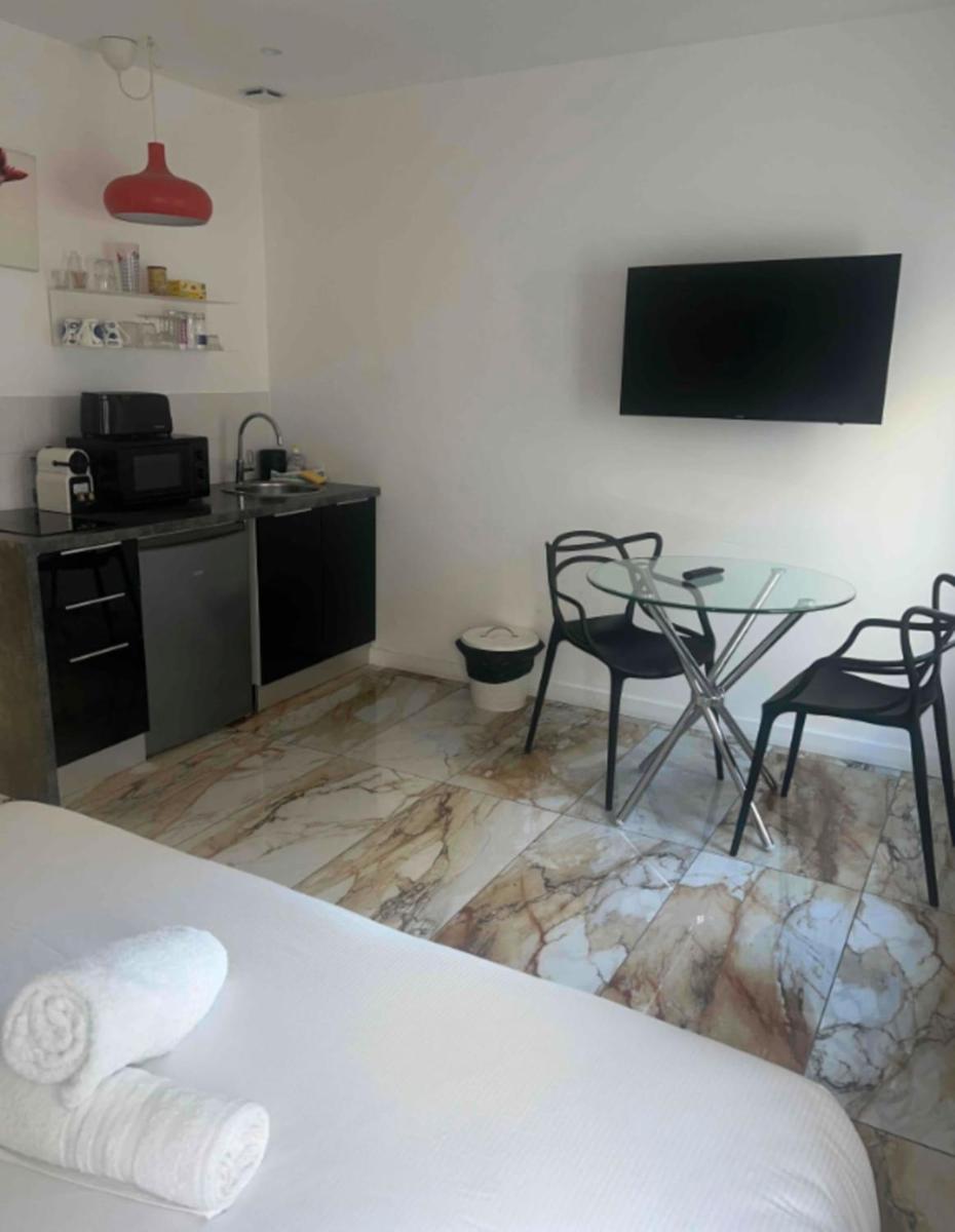 Renovated Studio On The Old Port - Housity