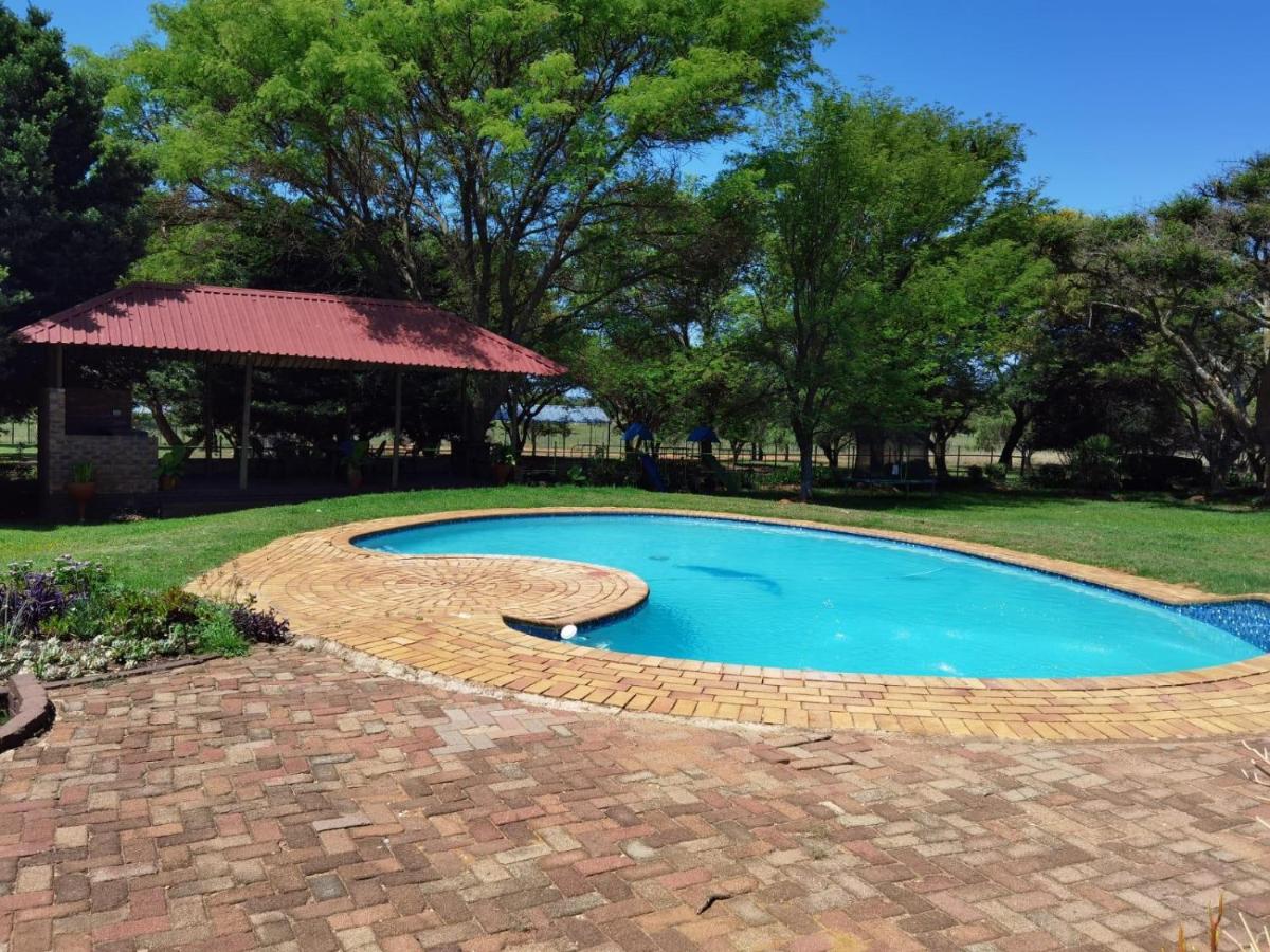 Lunford Garden Cottage - Housity