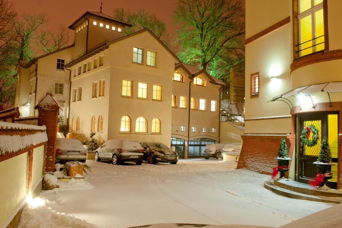 Suitetrails - Hotel Villa Monte Vino