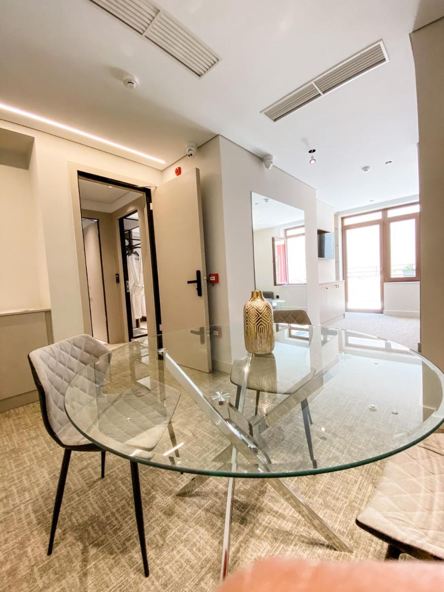 Royalty Hotel Athens - Housity