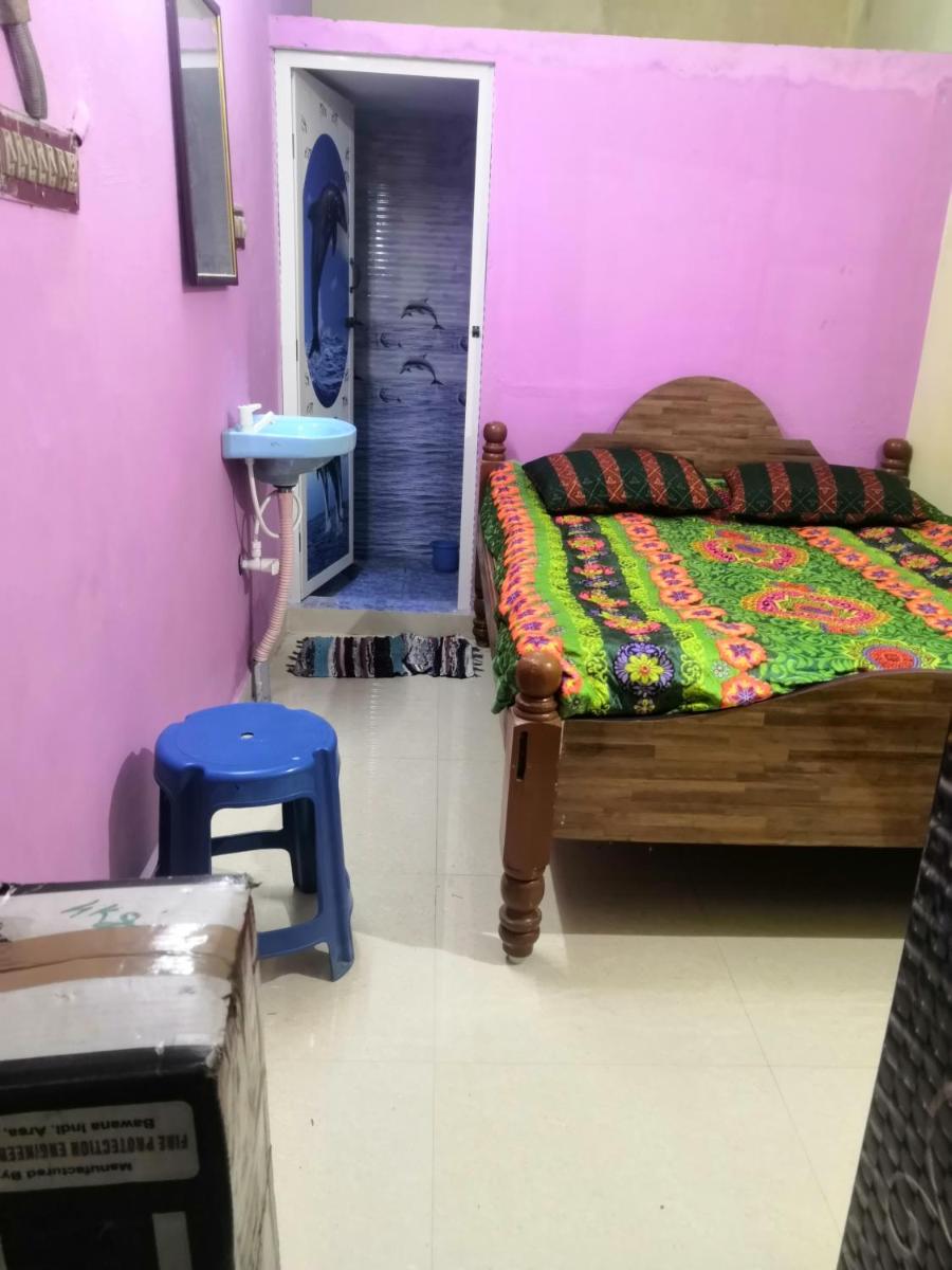 VR HOTEL AND ROOMS - Housity