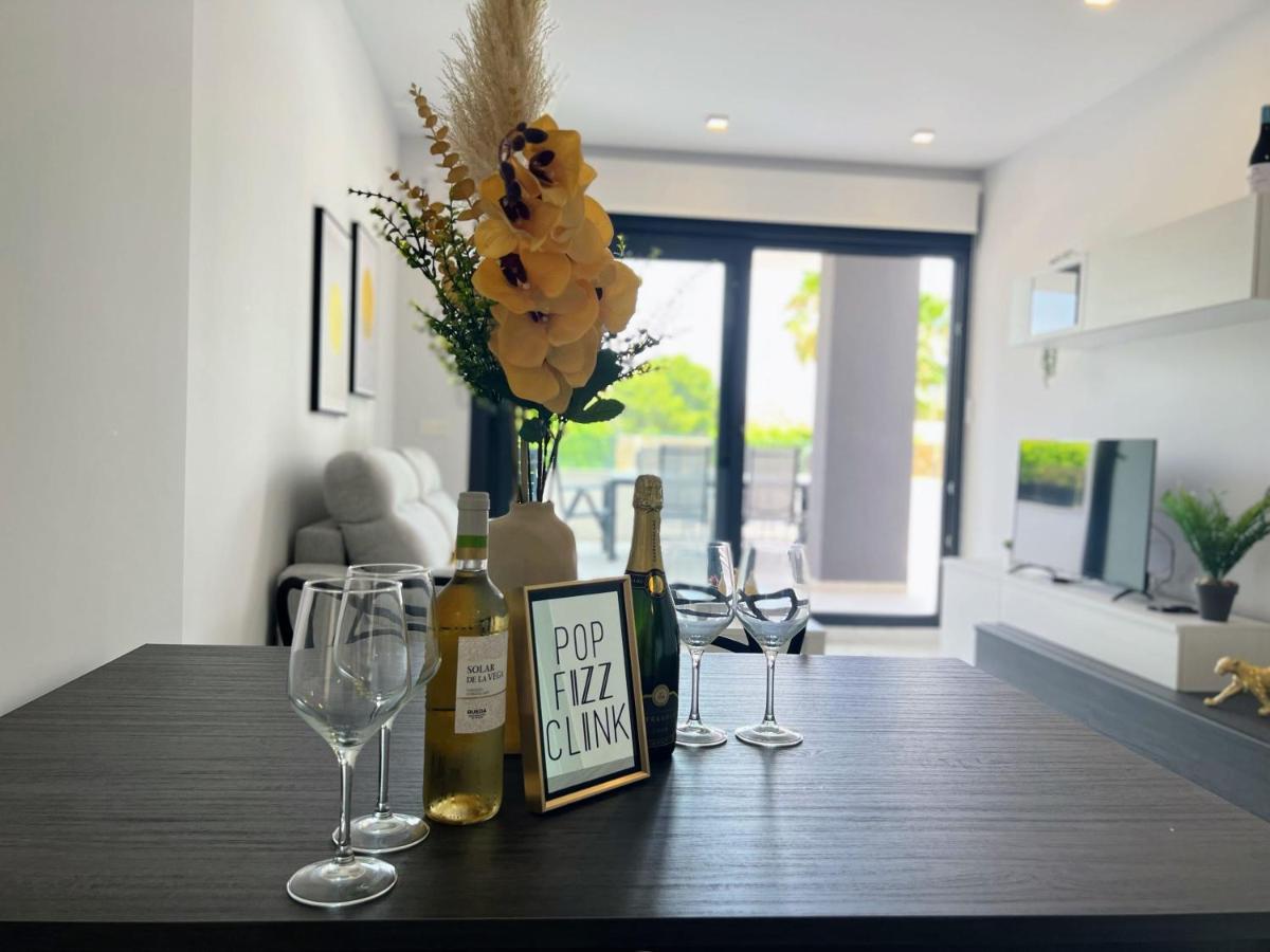 Modern Two Bedroom Ground Floor Apartment Duly7 - Housity