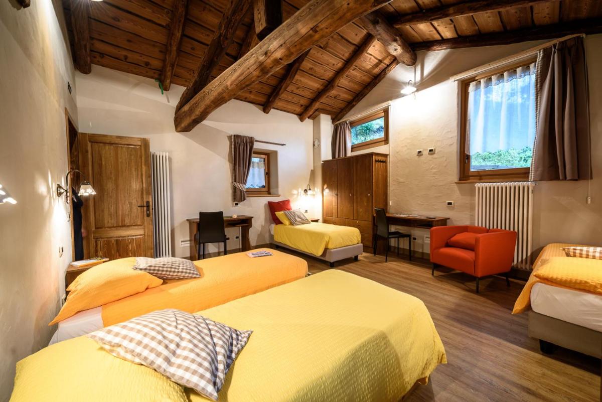 Ostello del Castello Tirano - Housity