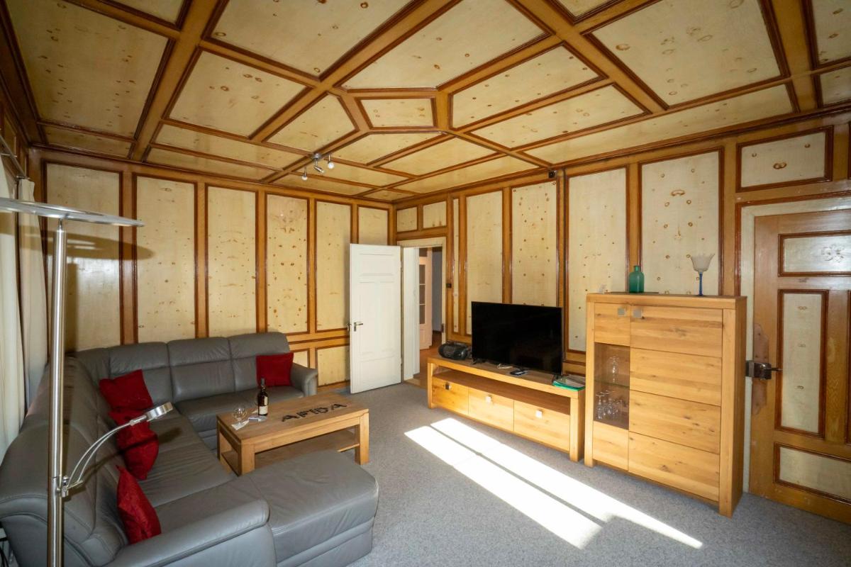 Villa Hartenfels 1 - Housity