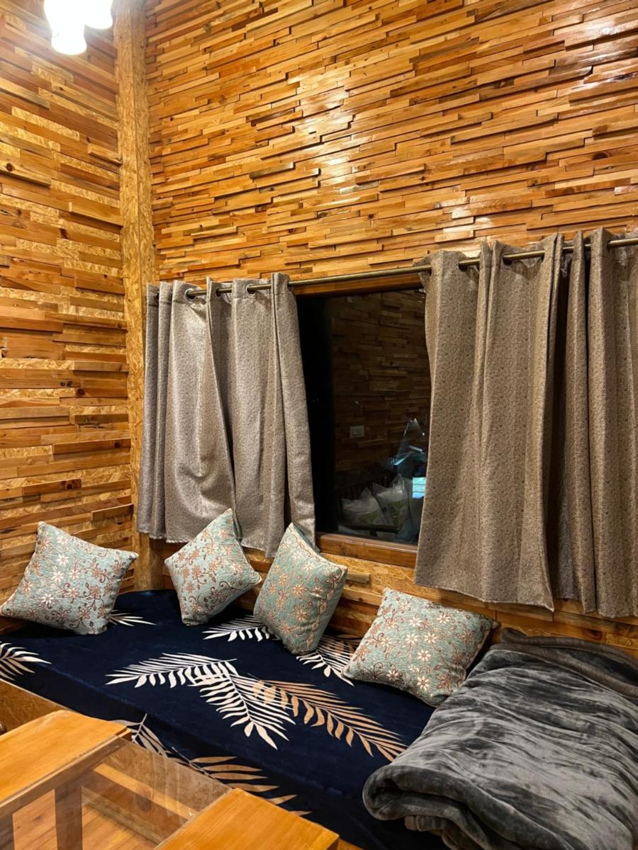 Pahadi House - Housity