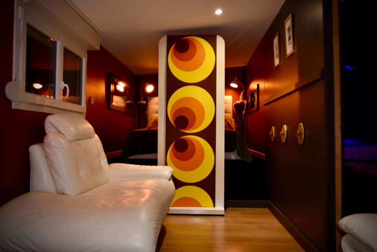 Love room - love Abella box, location adulte - Housity