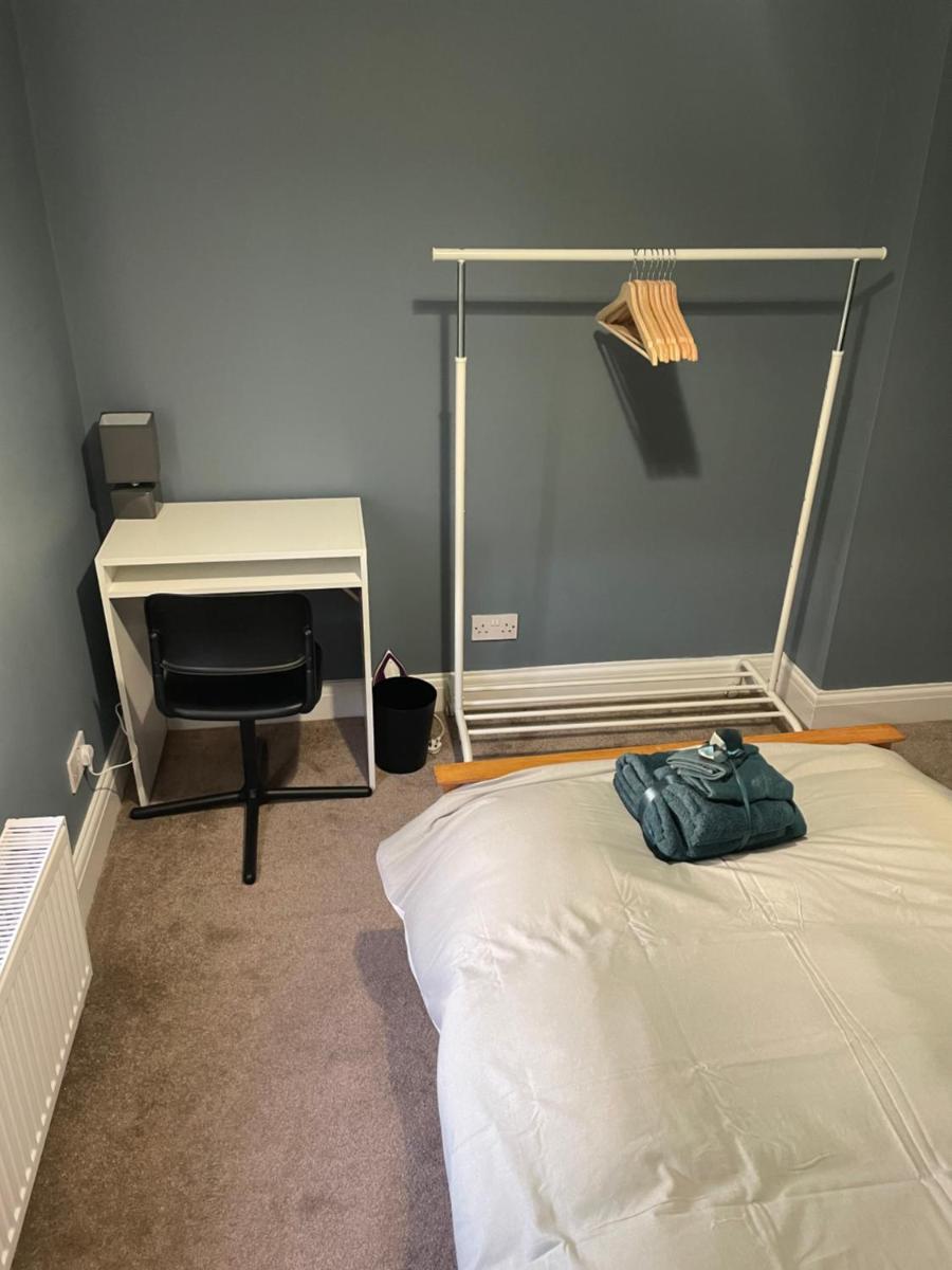 Single Room in Potters Bar Hertfordshire - Housity