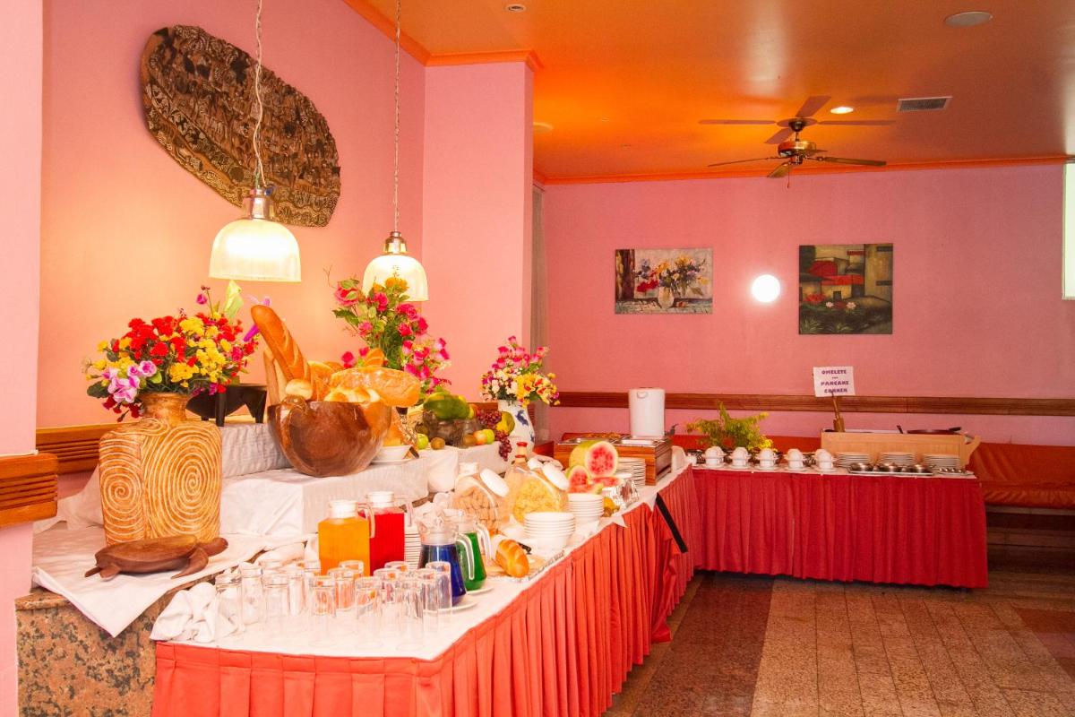 Hideaway Hotel - Housity