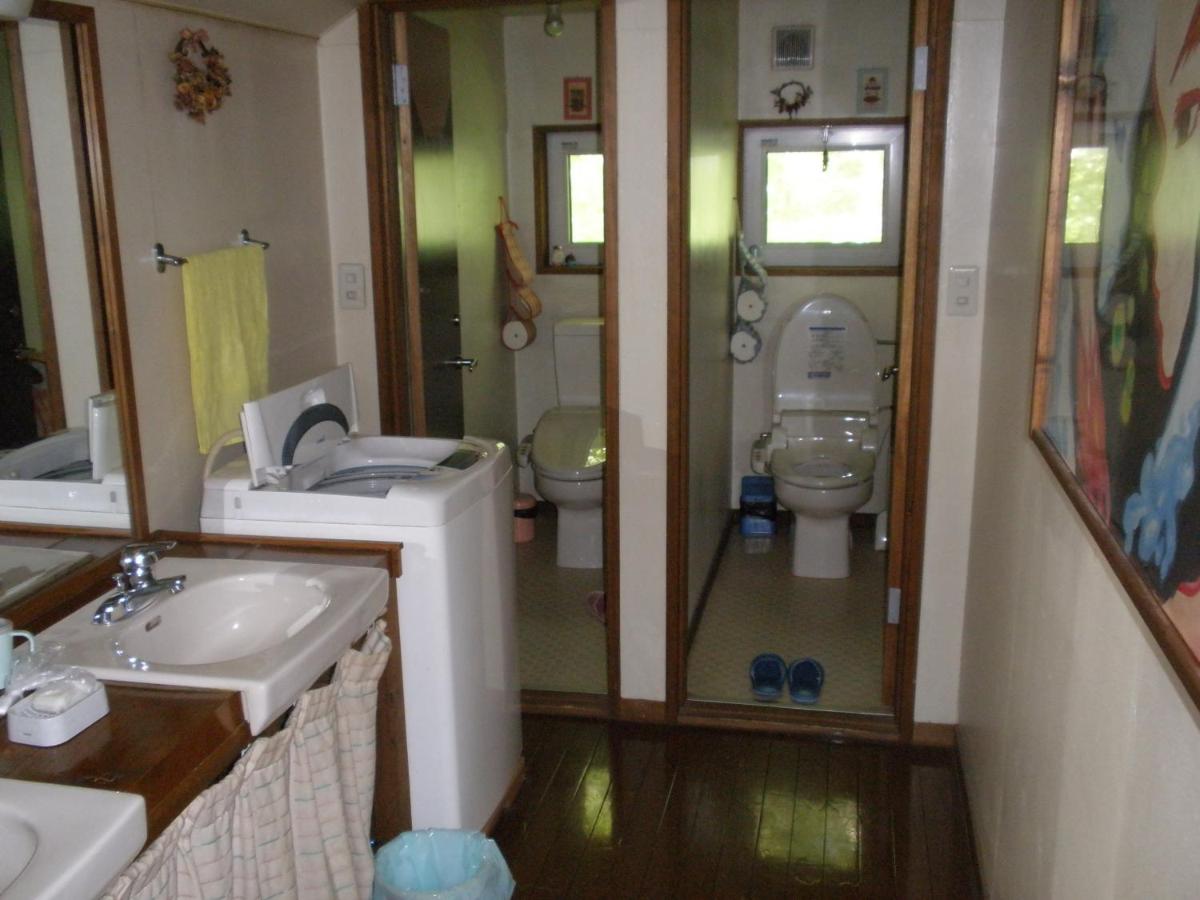 Bistare Kana - Housity