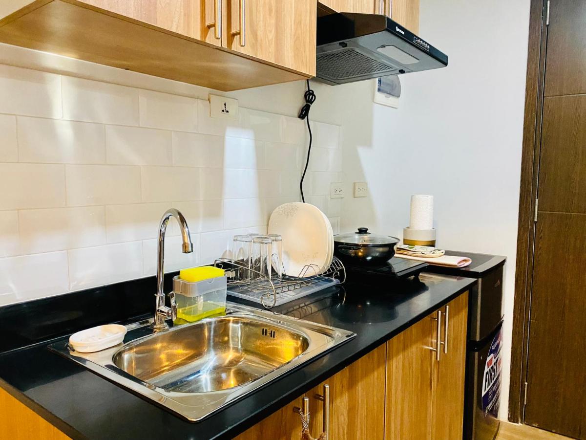 Stephen’s space at The Loop Tower - Housity