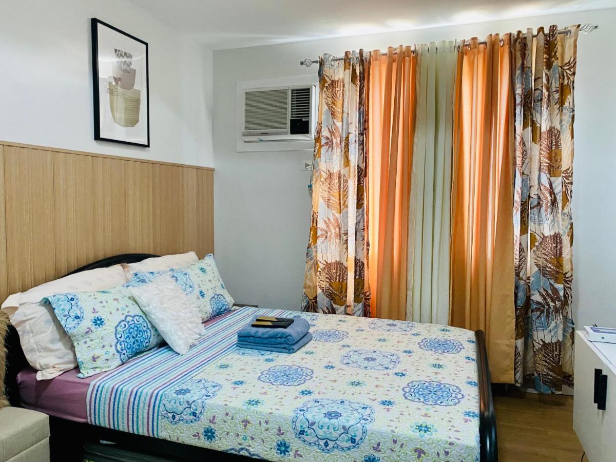 Stephen’s space at The Loop Tower - Housity