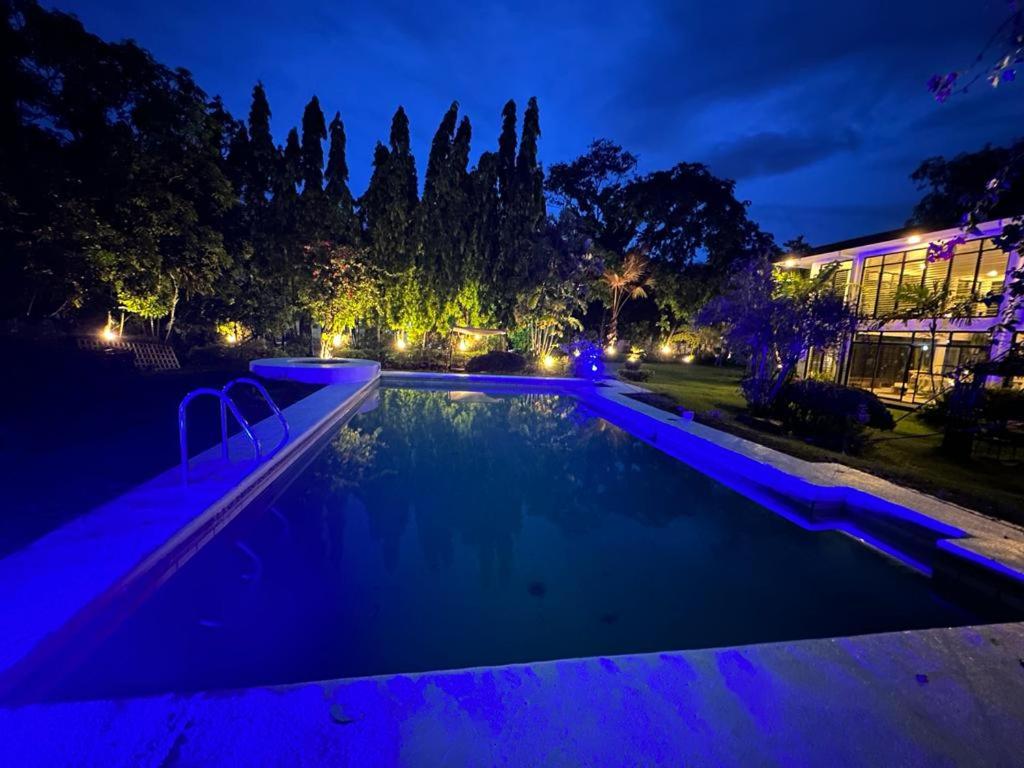 G-HOTEL LUXURY VILLA RESORT AND HOT SPRING - Housity