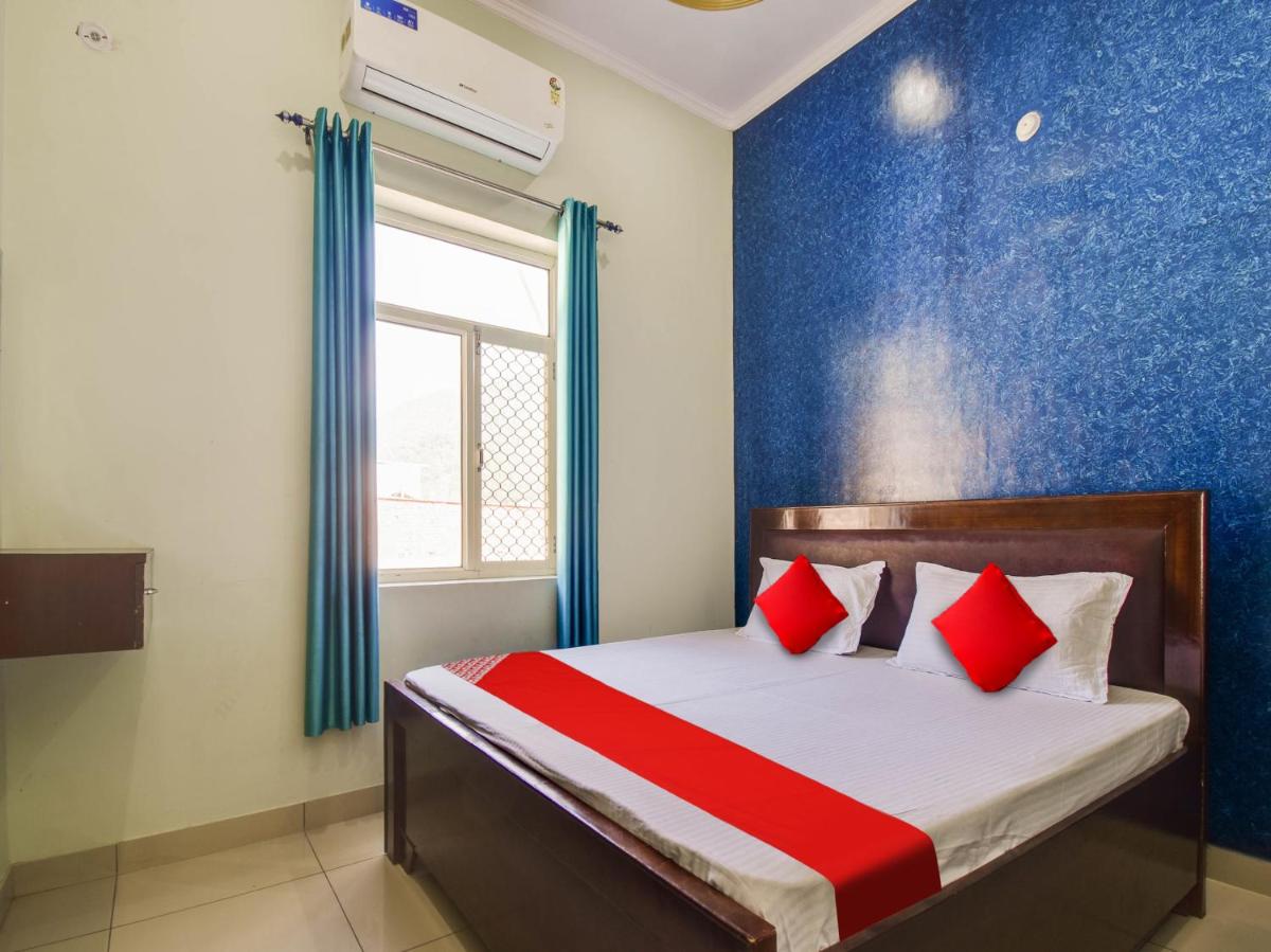 Super Hotel O JD Home Stay - Housity