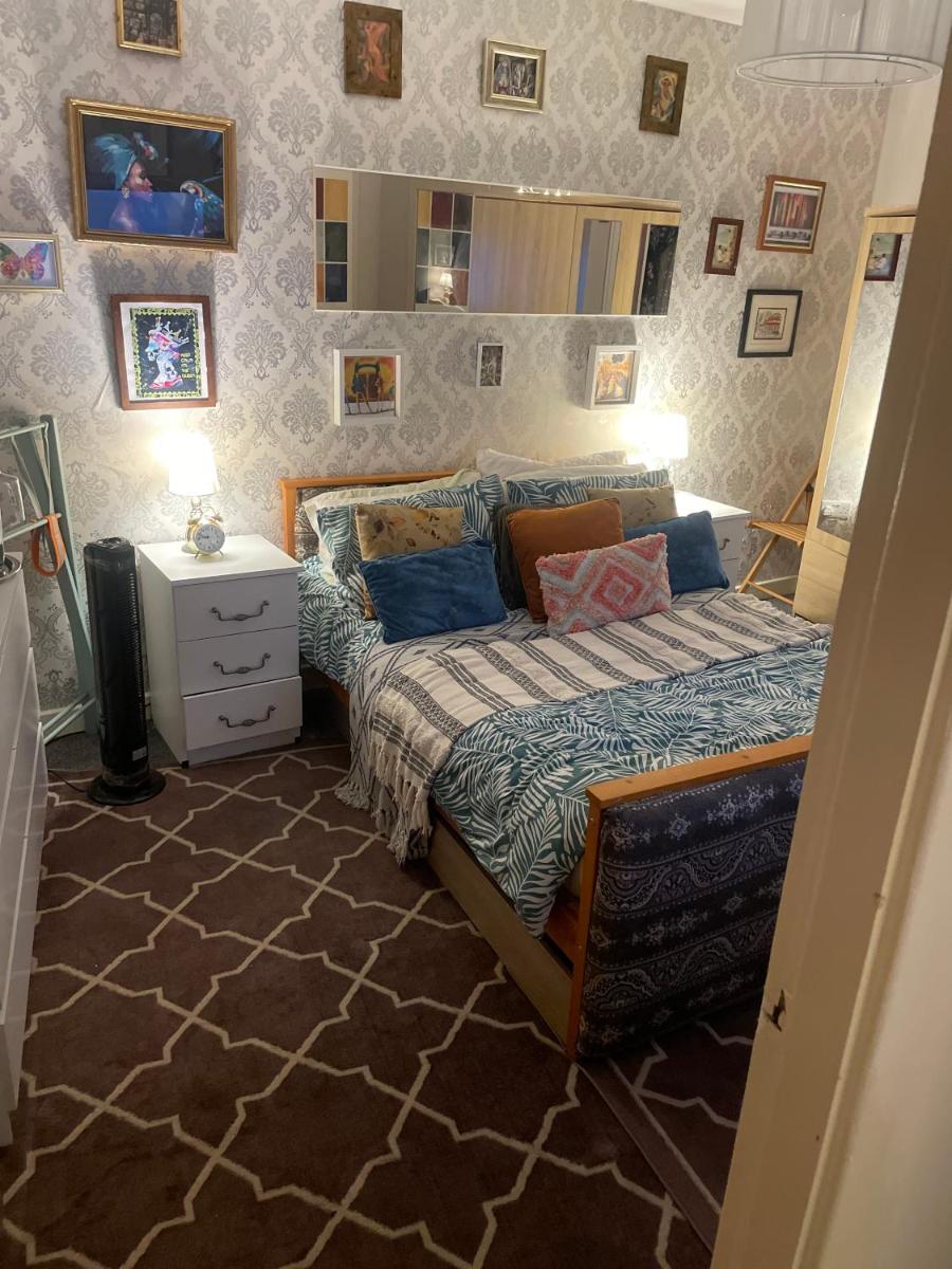 Private room. In zone 2 in Cousy flat - Housity