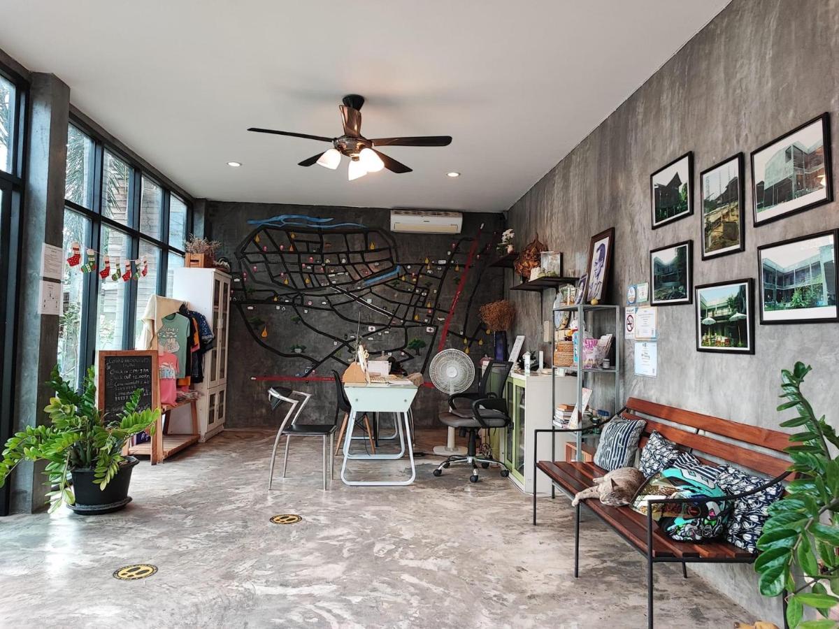 Come Moon Loft Hotel - Housity
