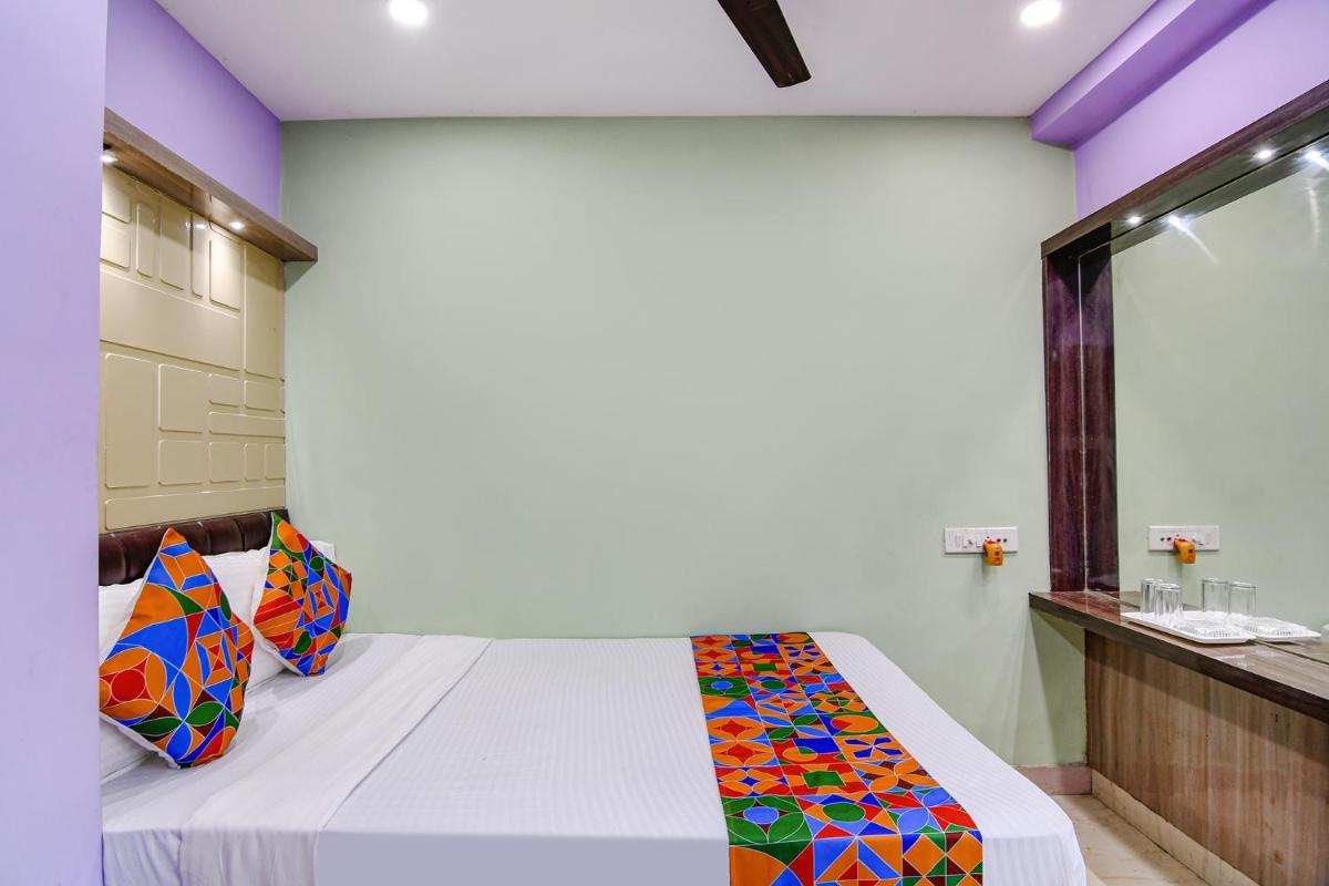 FabExpress Laxmi Inn - Housity
