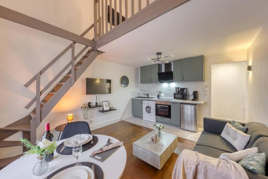 Chaleureux duplex 30min de Paris - Housity