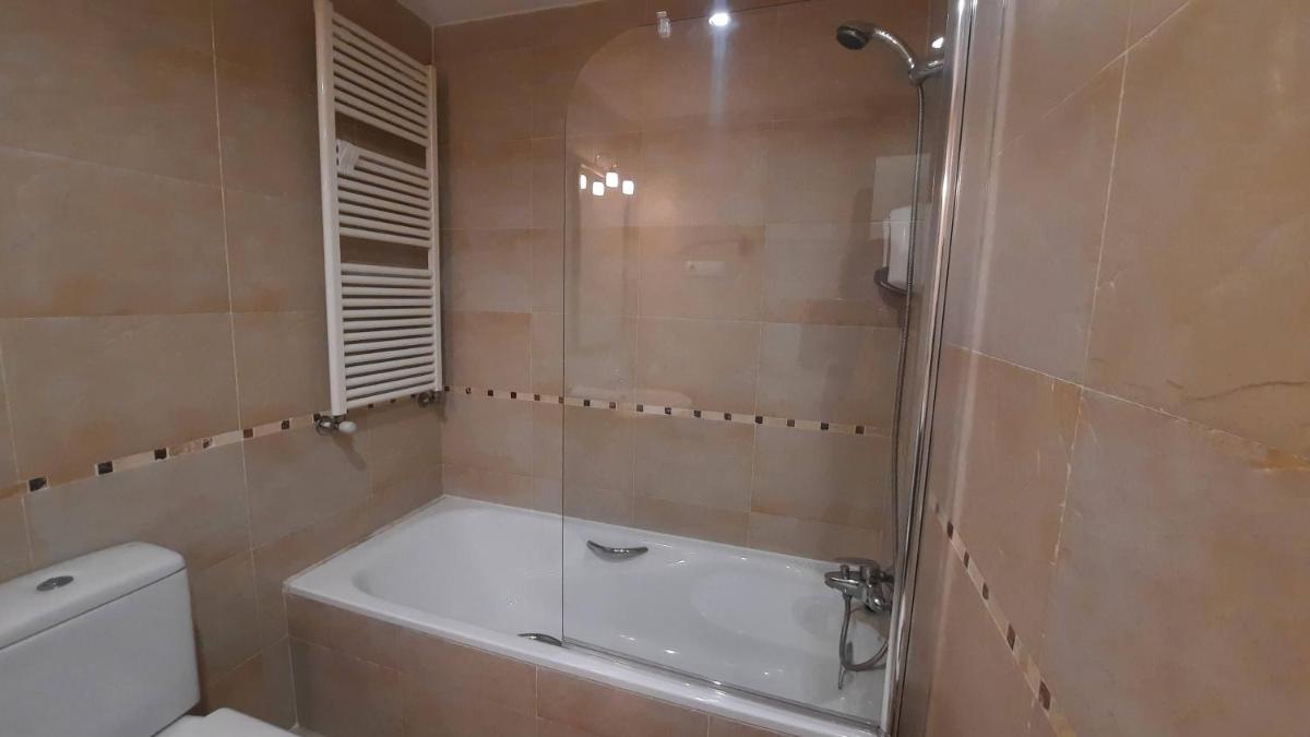 Dúplex Terraza Golf 3 Dormitorios 2 Baños - Housity