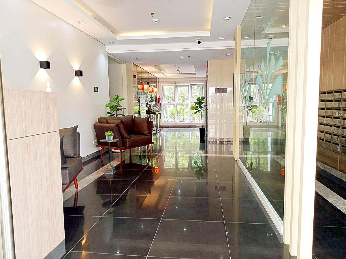 Ace That Condo Staycation Cheer Residences beside SM Marilao - Housity