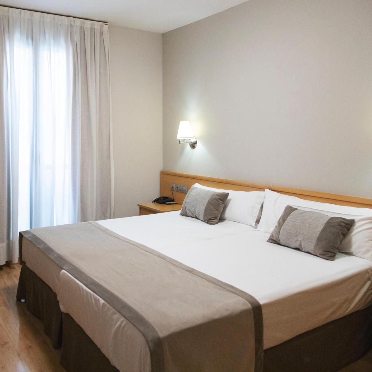Suitetrails - Hotel Real