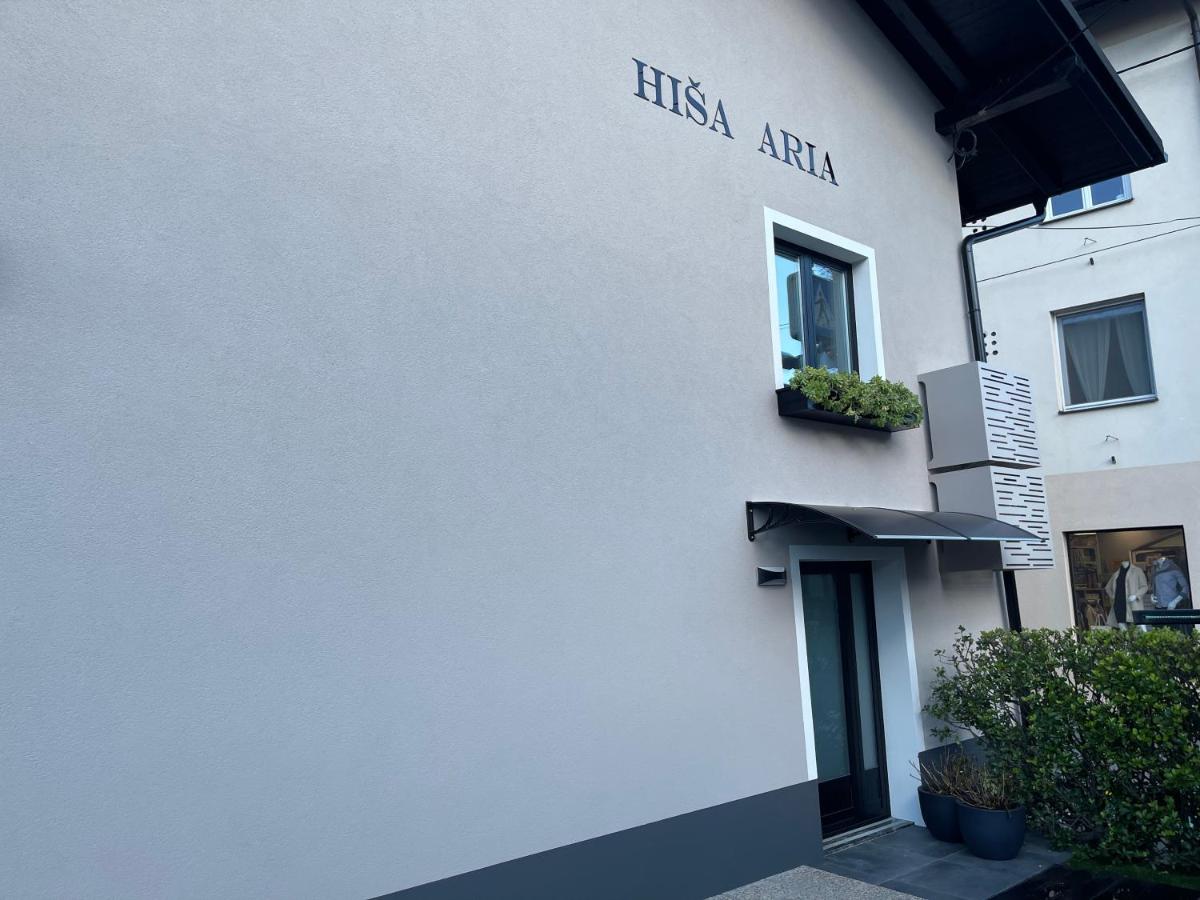 Apartment Aria - Housity