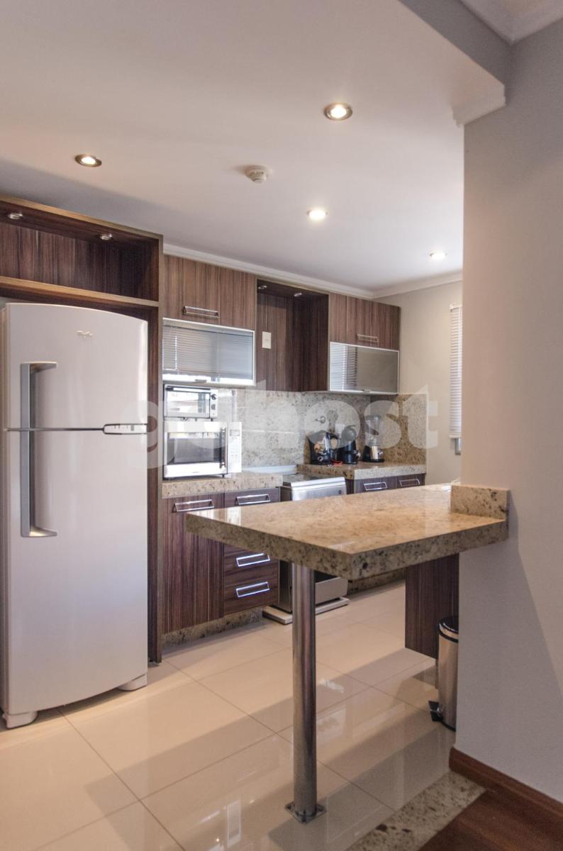 Ample 2 Bedroom Close To Shopping Del Sol - Housity