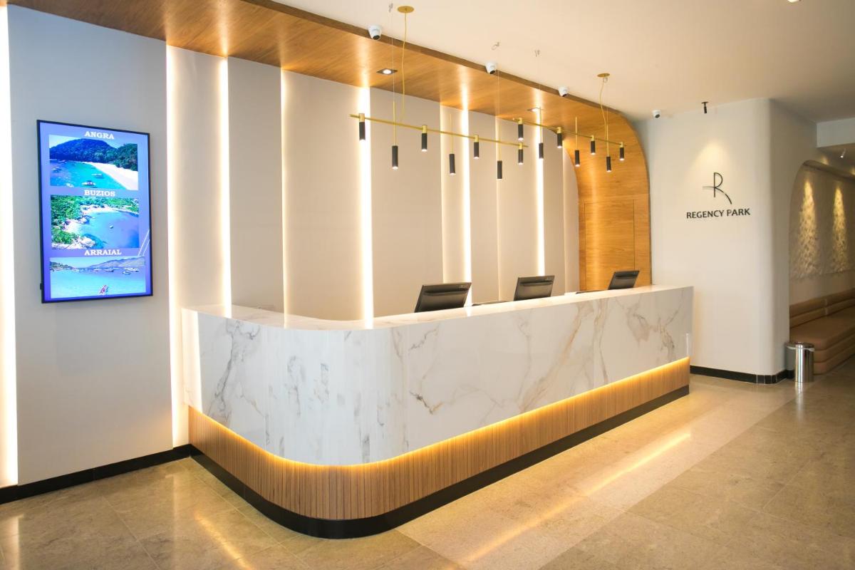 Regency Park Hotel - Housity