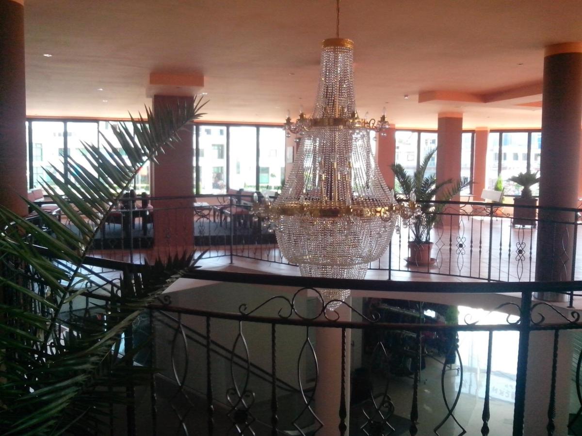 La Piazza Primorsko Rooms & Apartments - Housity