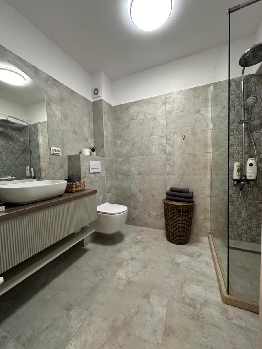 Suitetrails - Luxury apartment , Private parking, Self Check-in64