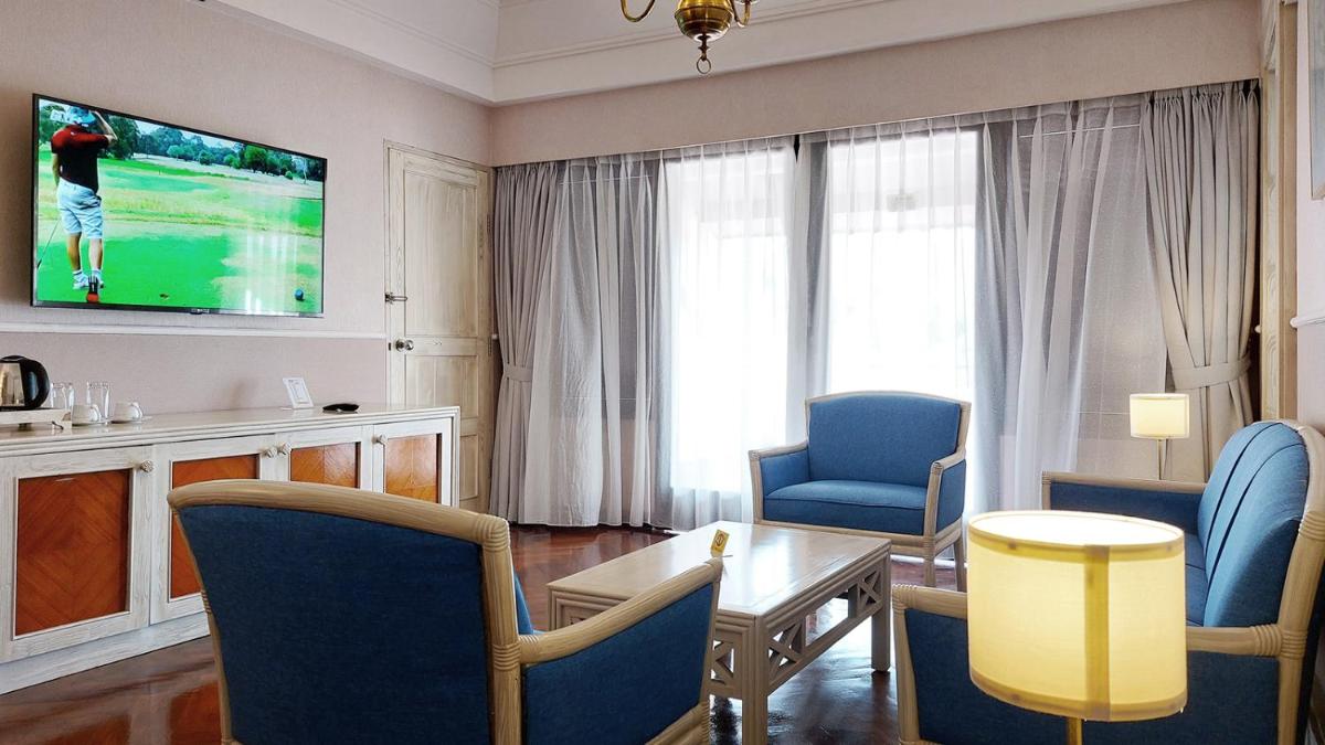 Jatinangor National Golf & Resort - Housity