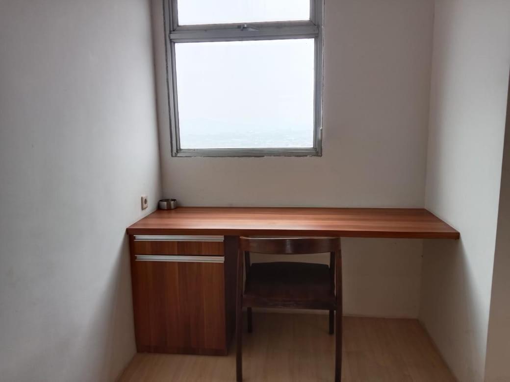 Sansan Room - Apartemen Gunung Putri Square - Housity