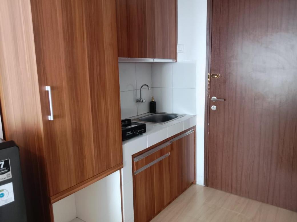 Sansan Room - Apartemen Gunung Putri Square - Housity