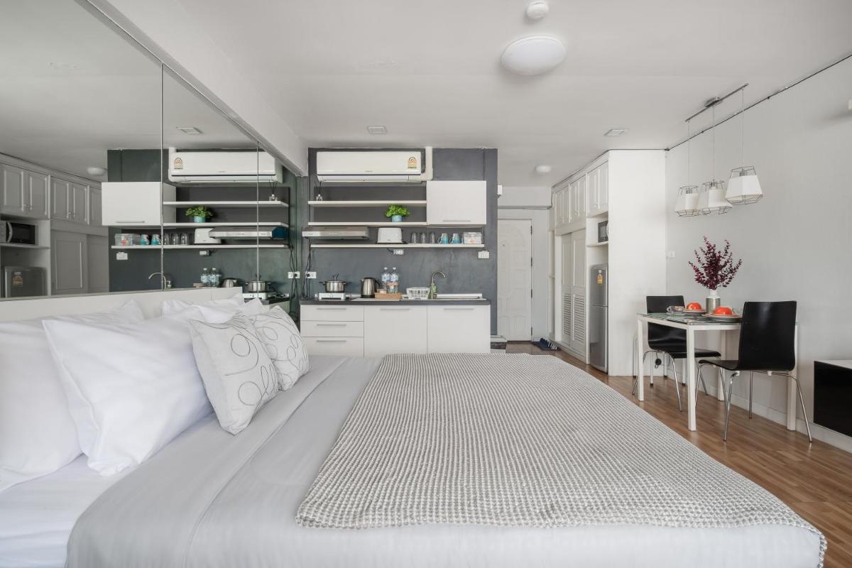 Cozy A at Nimman Studio Room in Condominium - Hizvo