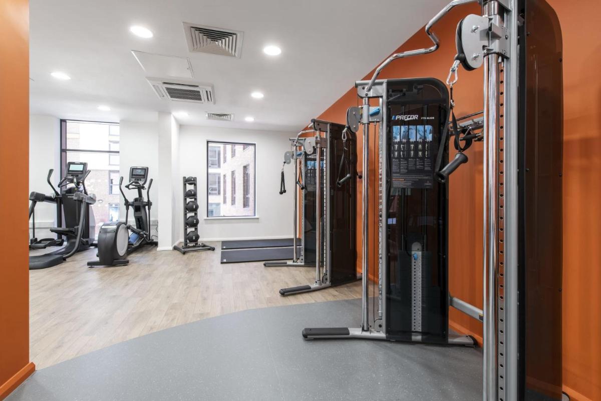 For Students Only Cozy City Living Studio Apartments at Hollis Croft in Sheffield - Housity