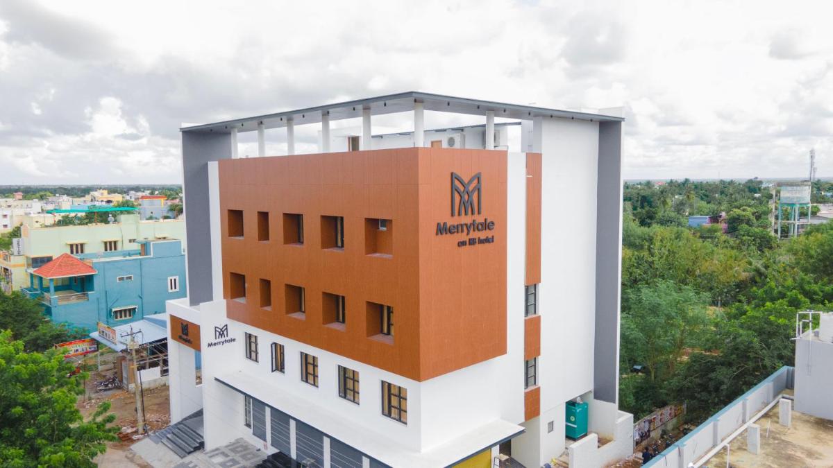 Hotel Merrytale - Housity