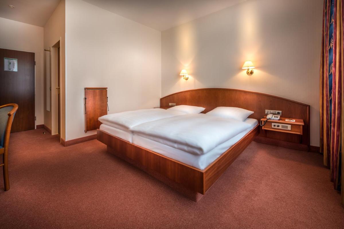 Hotel Alte Wache - Housity