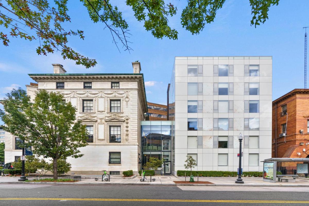 Placemakr Dupont Circle - Housity