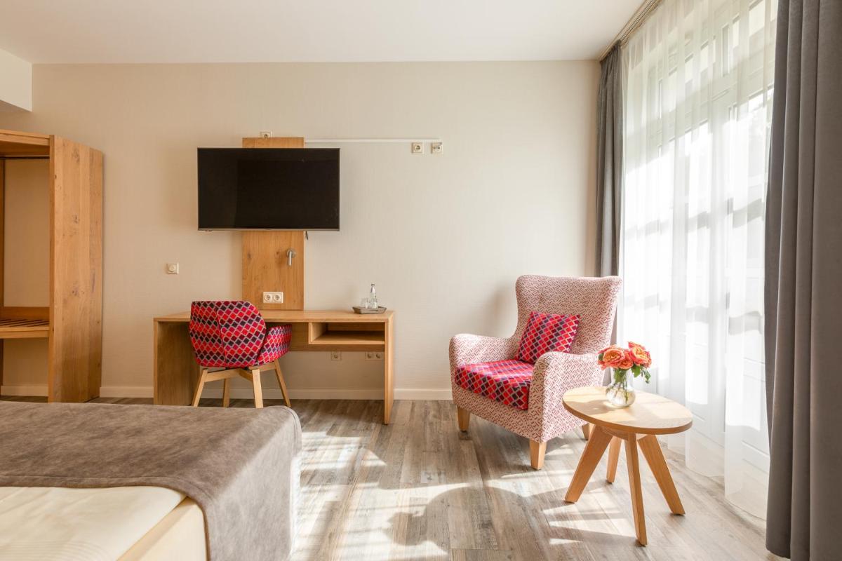 Hotel Waldesrand - Housity