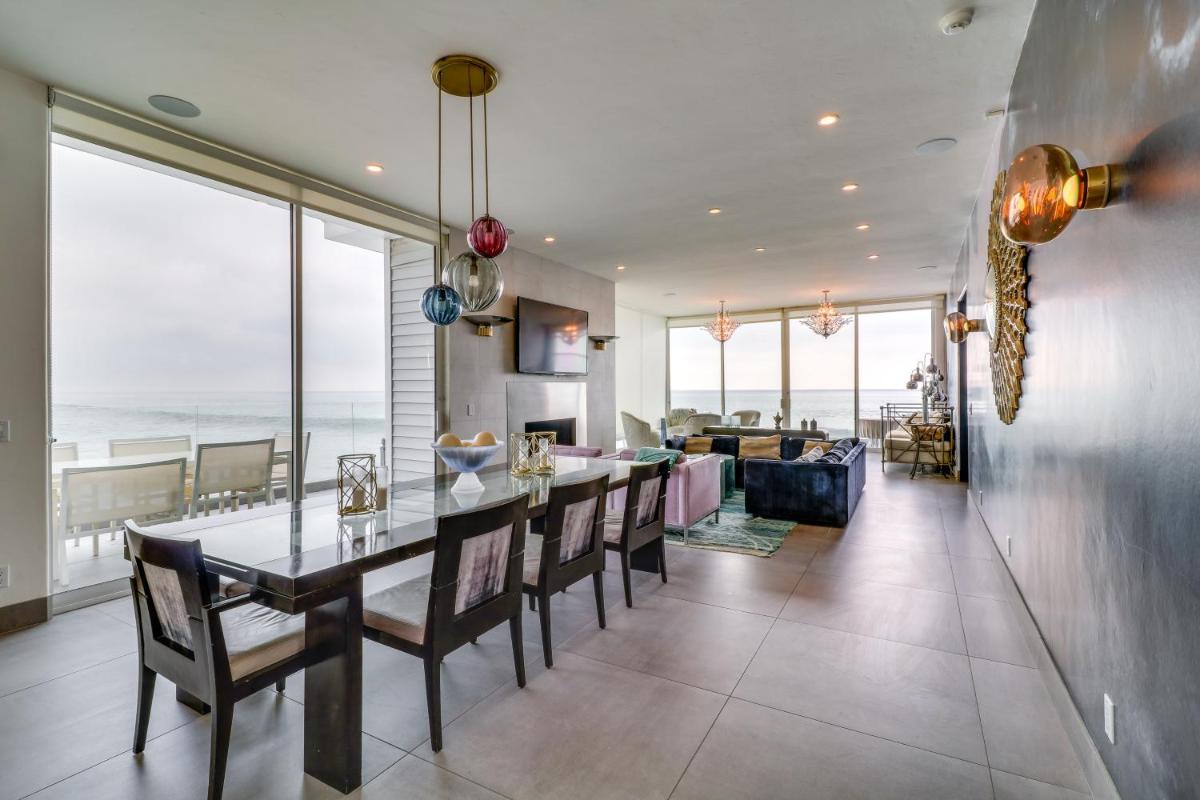 Oceanfront Apartment in Malibu with Beach Access! - Housity