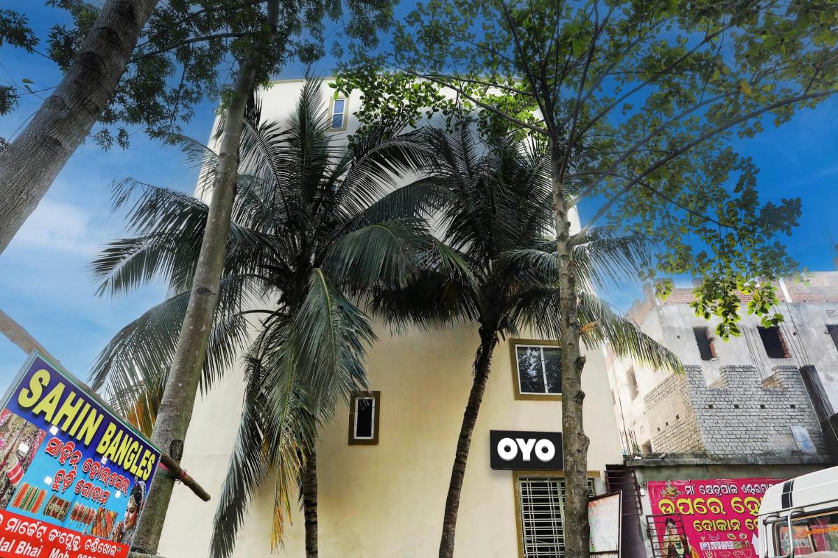 Hotel O Flagship Hotel Divine Inn - Housity