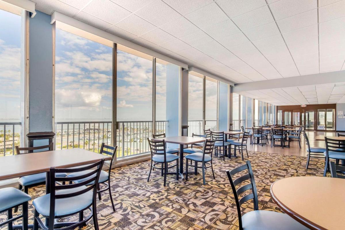 Best Western Corpus Christi - Housity