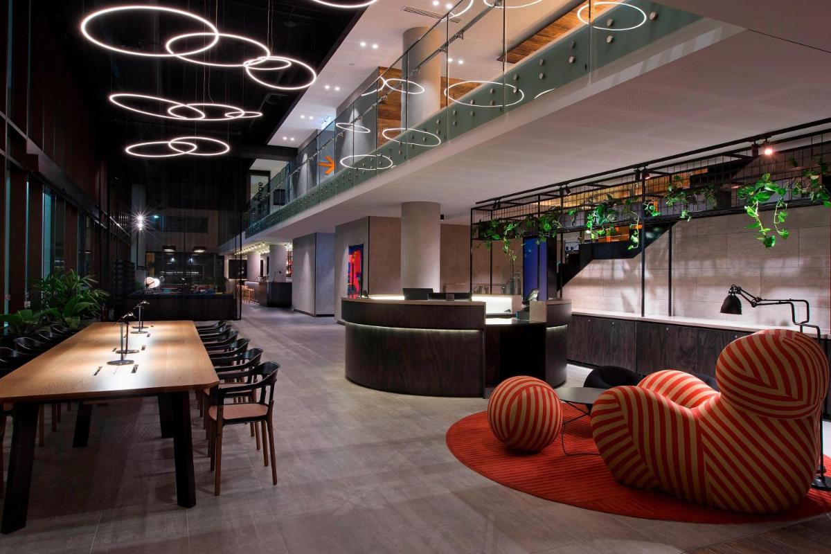 Aloft Perth - Housity