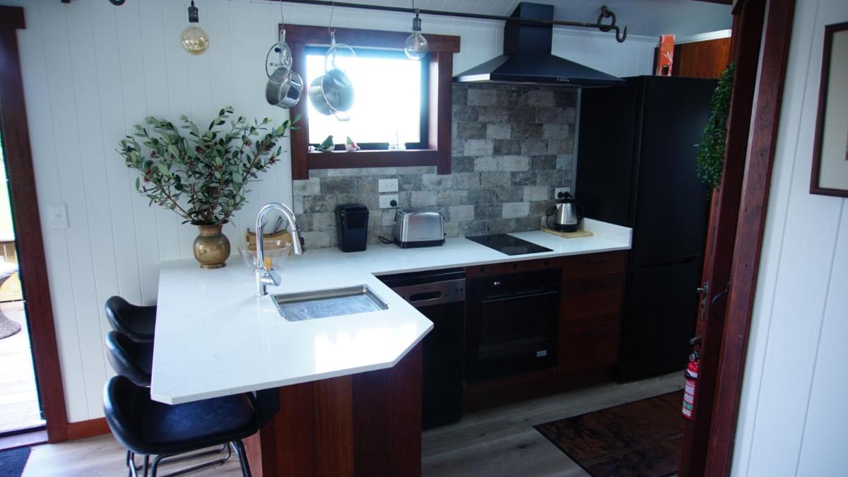 The Hut 56 - Hizvo