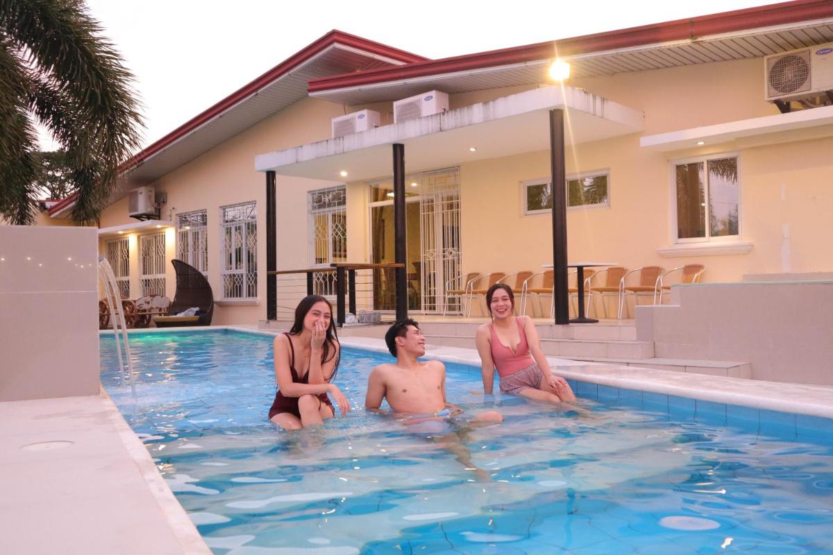 Farm One Garden Resort - Housity