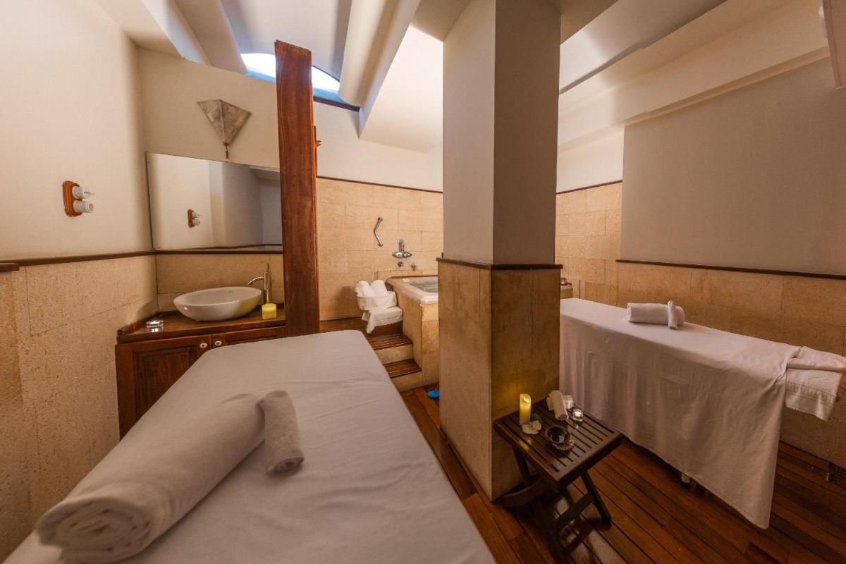 Cama o camas de una habitación en Hotel Blancafort Spa Termal