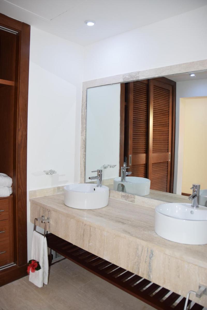 Sunset World All suites - Housity