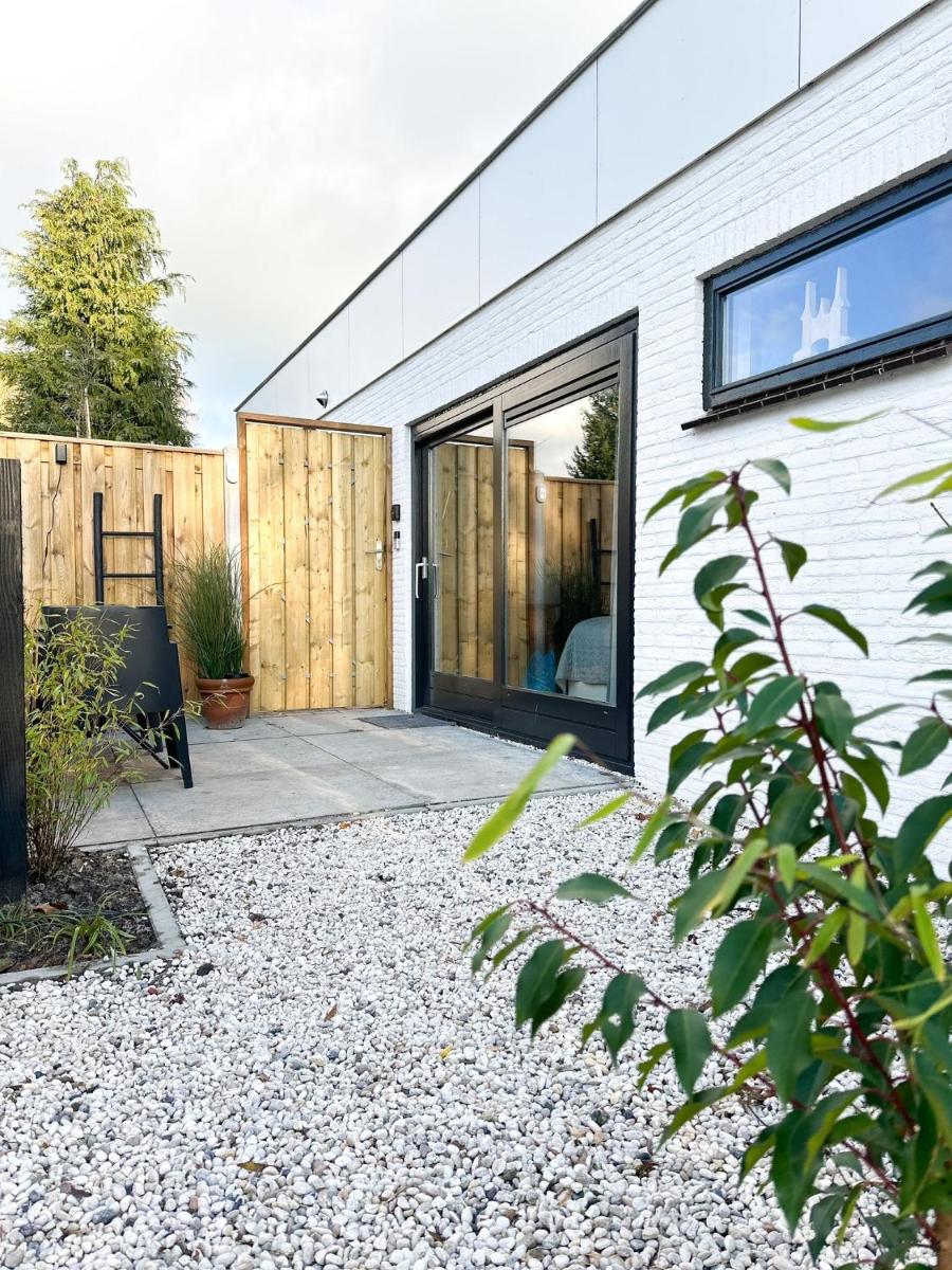Bed & Breakfast Waterpoort - incl gratis licht ontbijt en parking - Housity