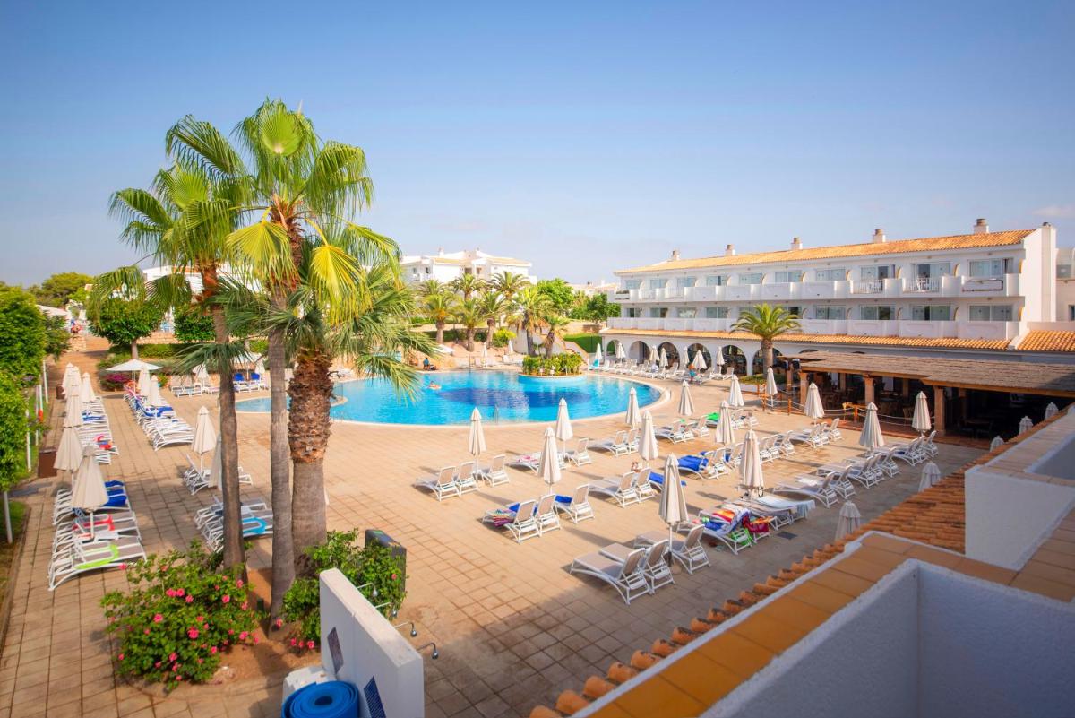 Piscina en o cerca de Blau Punta Reina