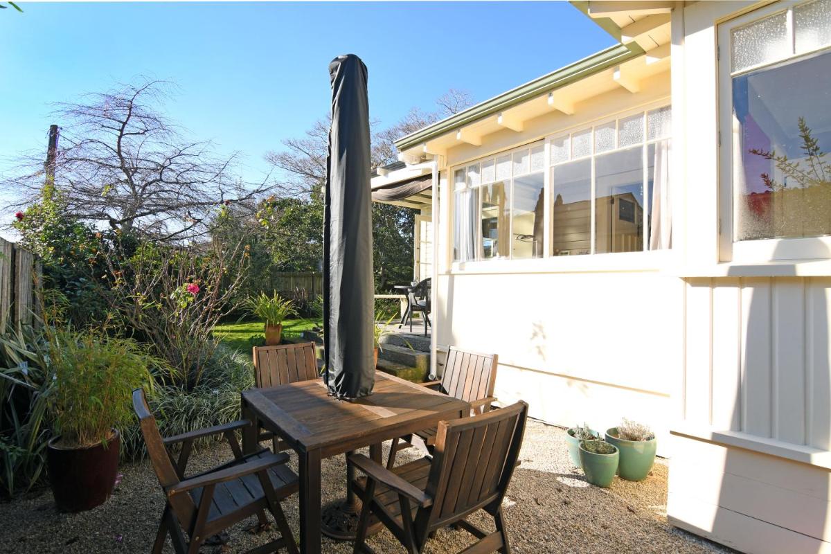Silkwood Cottage - Richmond Holiday Home - Housity